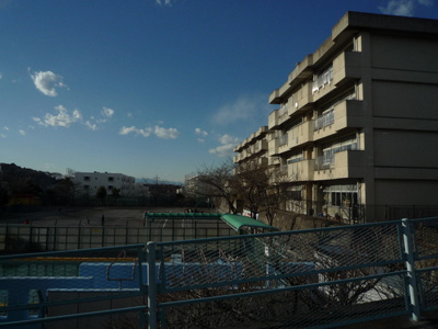 横浜市立桜井小学校まで450ｍ