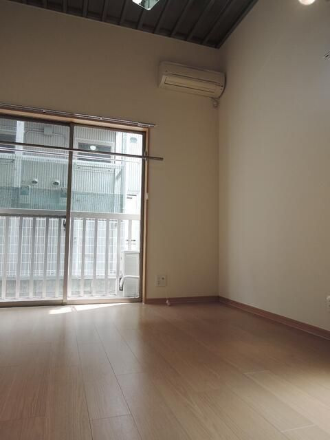 プランツ四季２の洋室