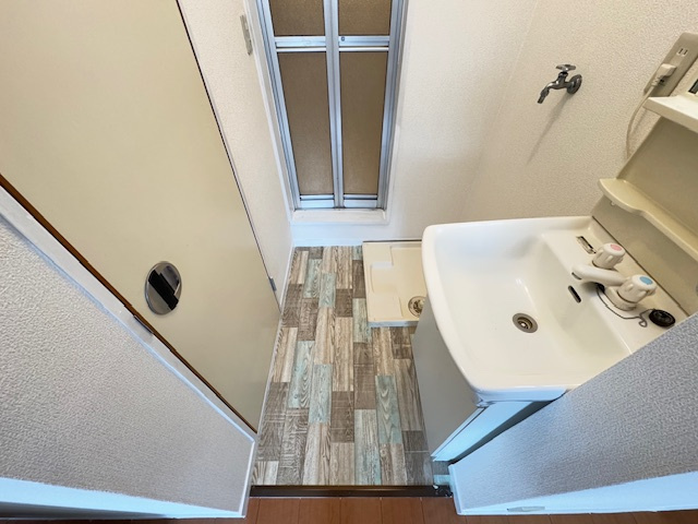エステートピア楡の洗面所|同マンション別部屋