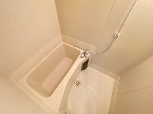 エステートピア楡の浴室|同マンション別部屋