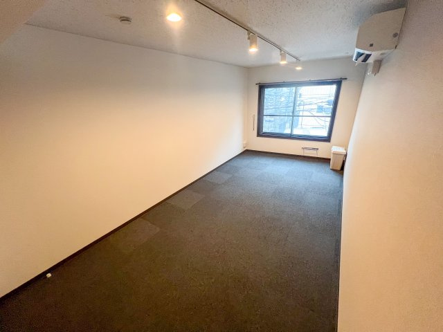 ラシクラス小岩駅前の洋室
