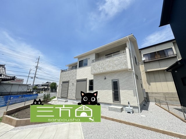新築　伊勢崎市下道寺町　Blooming　Garden　1号棟の外観|現地写真　完成しました！物件のご内覧等、お気軽にお問合せください♪　
