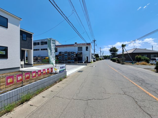 新築　太田市第1山之神町　Livele Garden.S　1号棟の前面道路含む現地写真|現地写真　南側接道幅員約9.2ｍ