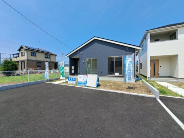 新築　みどり市大間々町大間々第10　クレイドルガーデン　1号棟の外観|現地写真　完成しました！ご内覧等、お気軽にお問合せください♪