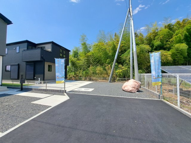 新築　太田市下田島町7期　GRAFARE　4号棟の前面道路含む現地写真|現地写真　南側接道幅員約5ｍ