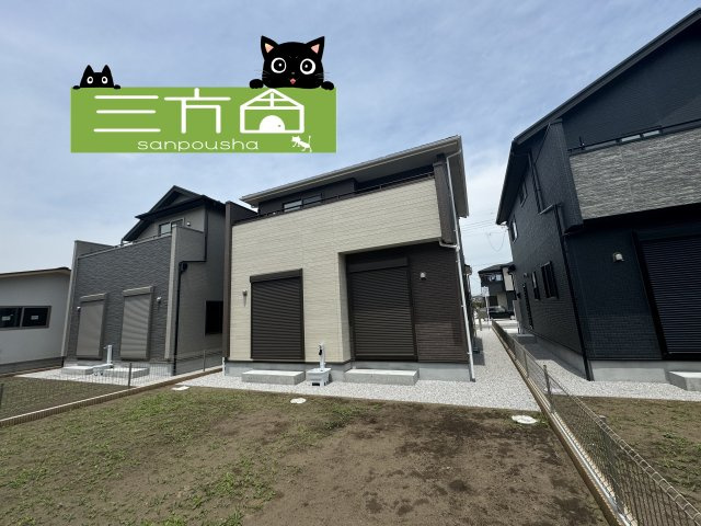新築　太田市亀岡町　2号棟の外観|現地写真　完成しました！物件のご内覧等、お気軽にお問合せください♪　