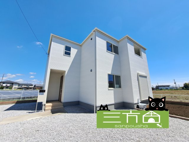 新築　太田市第5台之郷町　Livele Garden.S　10号棟の外観|現地写真　どうどう完成！ご内覧等、お気軽にお問合せください♪　							
