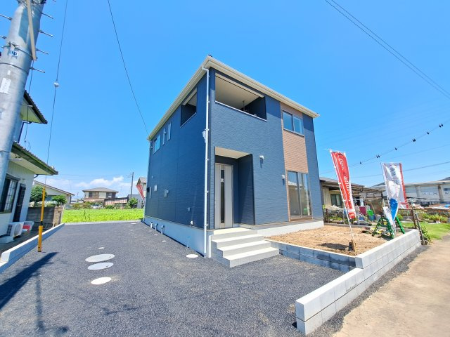 新築　太田市高林北第1　クレイドルガーデン　1号棟の外観|現地写真　完成しました！物件のご内覧等、お気軽にお問合せください♪　							
