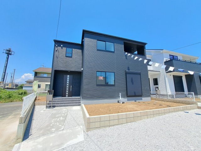 新築　太田市岩瀬川第7　Livele Garden.S　1号棟の外観|現地写真　完成しました！ご内覧等、お気軽にお問合せください♪　							
