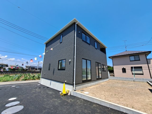 新築　太田市細谷町第2　クレイドルガーデン　1号棟の外観|現地写真　完成しました！物件のご内覧等、お気軽にお問合せください♪