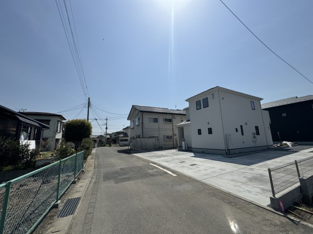 新築　佐波郡玉村町板井23-2期　LIGNAGE　1号棟の前面道路含む現地写真|現地写真　北側接道幅員約4.5ｍ