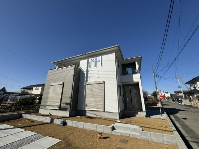新築　伊勢崎市国定町二丁目　2号棟の外観|現地写真　完成しました！物件のご内覧等、お気軽にお問合せください♪　
