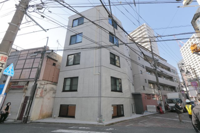 ラシクラス小岩駅前