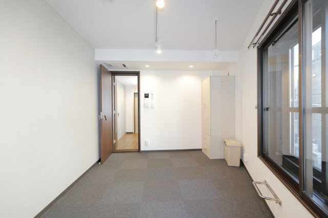 ラシクラス小岩駅前の洋室