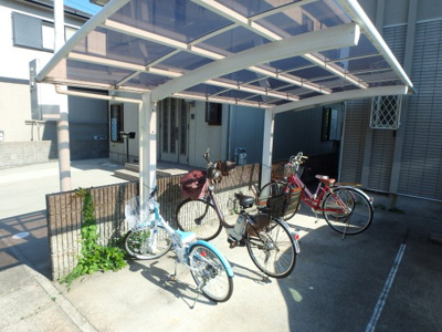 【その他共用部分】 | アミティー高座 | 駐輪場