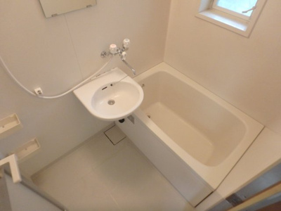 【浴室】 | アミティー高座 | 日々の暮らしに欠かせないお風呂です