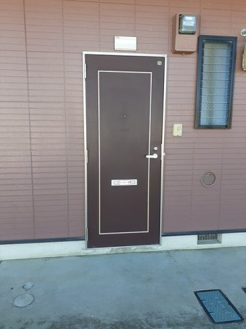 ハッピーシャトウⅠのエントランス|建物の内部です