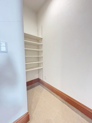 【収納】 | 都城市太郎坊町 2,480万円 5LDK