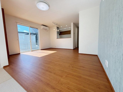 【居間・リビング】 | 都城市太郎坊町 2,480万円 5LDK