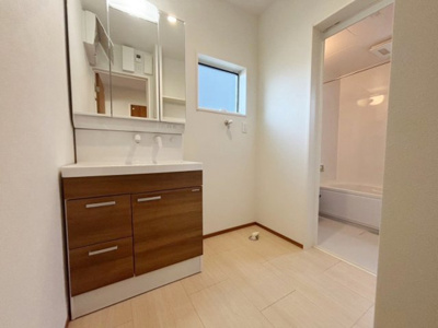 【独立洗面台】 | 都城市太郎坊町 2,480万円 5LDK