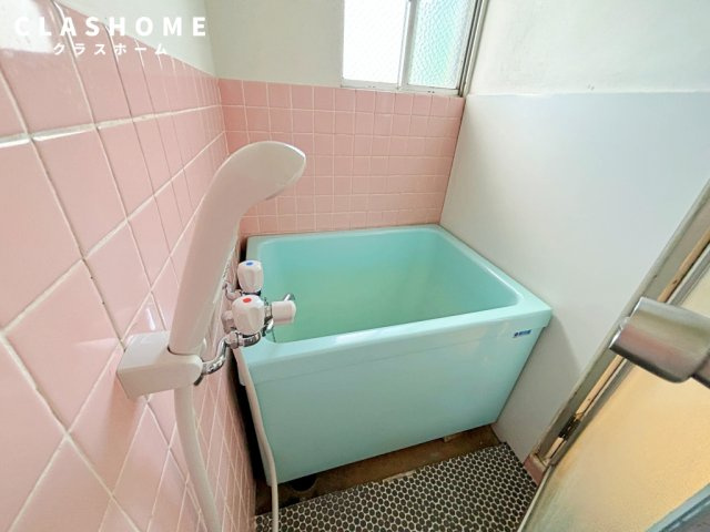 アオイ荘アパート　　 刈谷市近郊の賃貸はクラスホーム刈谷店の浴室|同物件の別部屋になります。