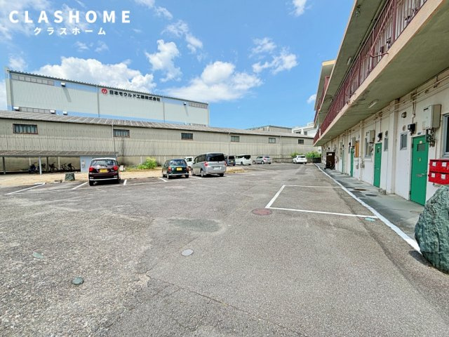 アオイ荘アパート　　 刈谷市近郊の賃貸はクラスホーム刈谷店の駐車場