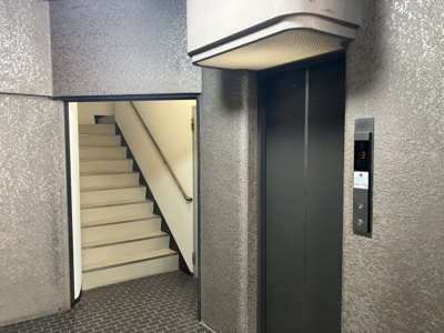【設備】 | コンヤスビル | EV