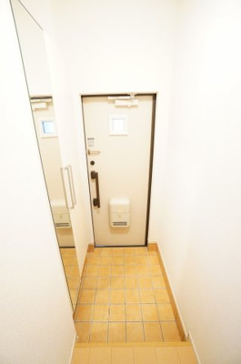 【玄関】 | JAYS・I | ※同物件・反転タイプの写真です。