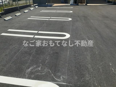 【駐車場】 | ローズガーデンA