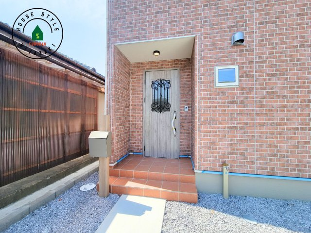 宮崎市第3恒久宮ノ後モデル（１号棟）の玄関|おでかけの時も帰った時も、「我が家」を最初に感じでもらえる素敵な空間に。