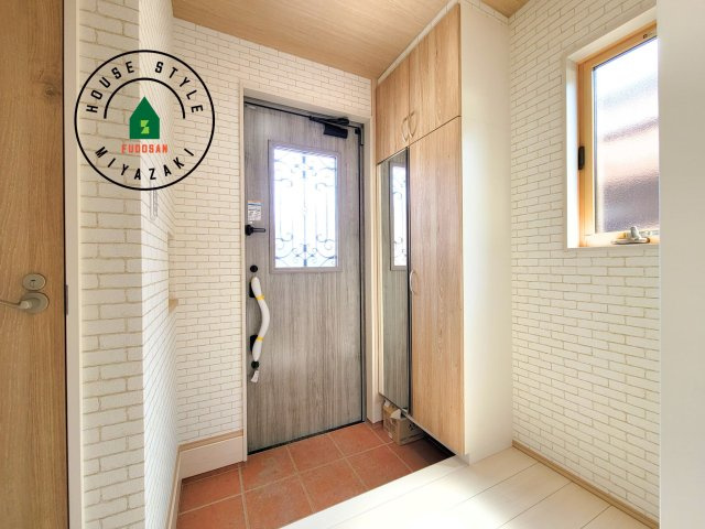 宮崎市第3恒久宮ノ後モデル（１号棟）の防犯設備|二重ロックでしっかり防犯対策ができます。