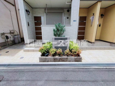 【エントランス】 | ビオーラ司