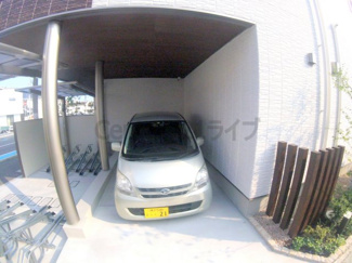 【駐車場】