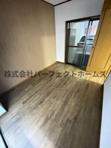 点野5丁目戸建　賃貸の洋室|広々とした洋室です