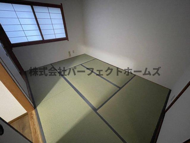 点野5丁目戸建　賃貸の和室|フローリングだけでなく、和室もあります