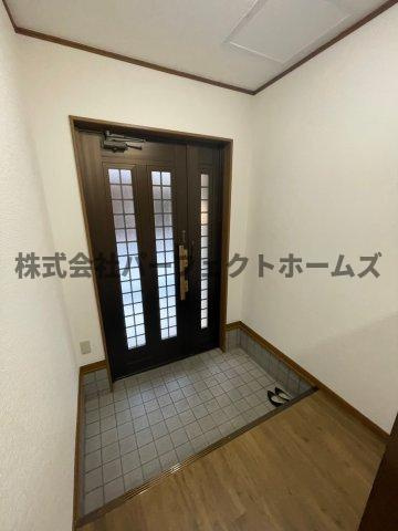 点野5丁目戸建　賃貸の玄関|シンプルで使いやすい玄関です