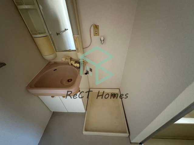 ハイツ西庄の洗面所