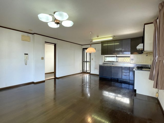 地御前3丁目 戸建の居間・リビング