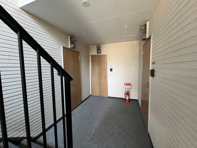 ALEGRIA寝屋川平池町のロビー