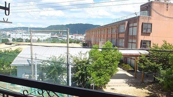 岸和田３丁目　中古一戸建ての展望|物件からの展望
■物件内覧・資金計画相談・住宅ローン相談、リフォーム相談、お問合せ受付中■
※当日・翌日のご内覧、ご相談はお電話でのお問合せがスムーズです！