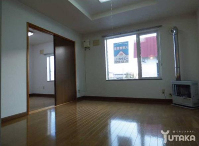 【居間・リビング】 | ◎収益物件◎鳥取北4丁目2棟売収益アパート