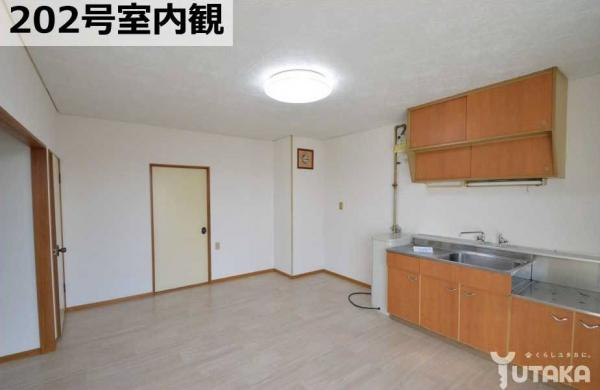 【居間・リビング】 | ◎収益物件◎星が浦大通5丁目収益アパート