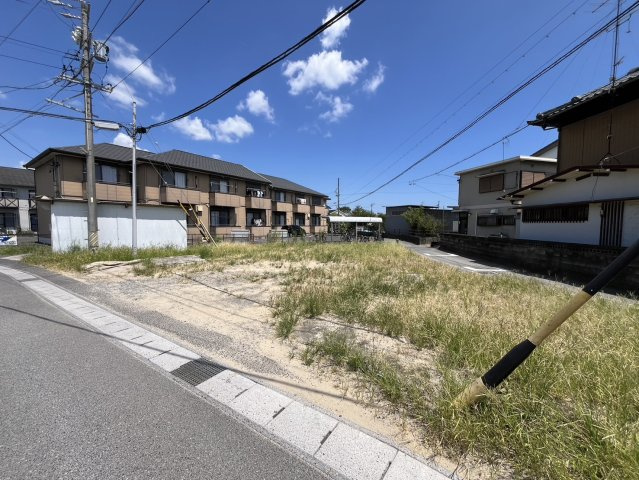 津市栗真町屋町 売土地の外観