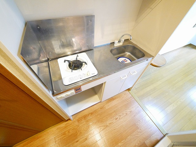 オーキッドあやめ池のキッチン|使いやすいキッチンです