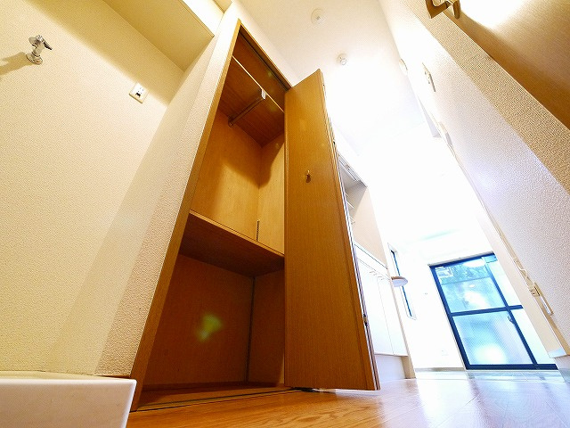 オーキッドあやめ池の収納|大きなスペースがあり、収納には困りません