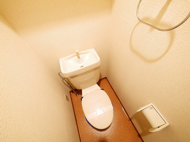 オーキッドあやめ池のトイレ|コンパクトで使いやすいトイレです