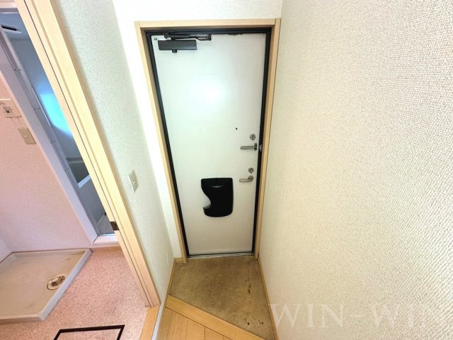 メゾン リヴェールの玄関|イメージ（同建物内・同間取りの写真）