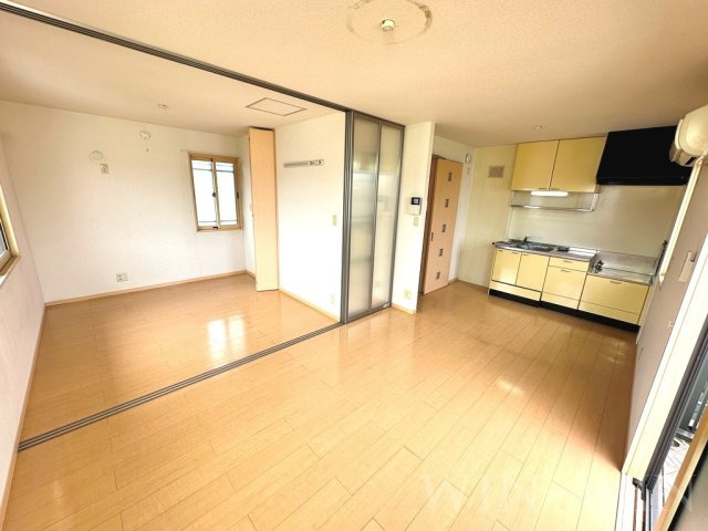 メゾン リヴェールの居間・リビング|イメージ（同建物内・同間取りの写真）