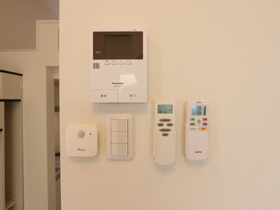 【セキュリティ】 | サンソレイユ | 別号室の写真になります。現況優先。