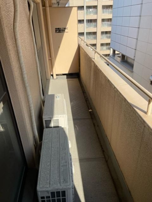 【バルコニー】 | ダイアパレス博多駅前 | 別号室の写真になります。現況優先。